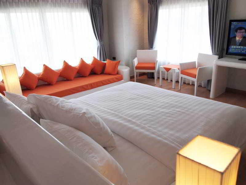더 샬레 푸켓 리조트 Panwa Beach 외부 사진